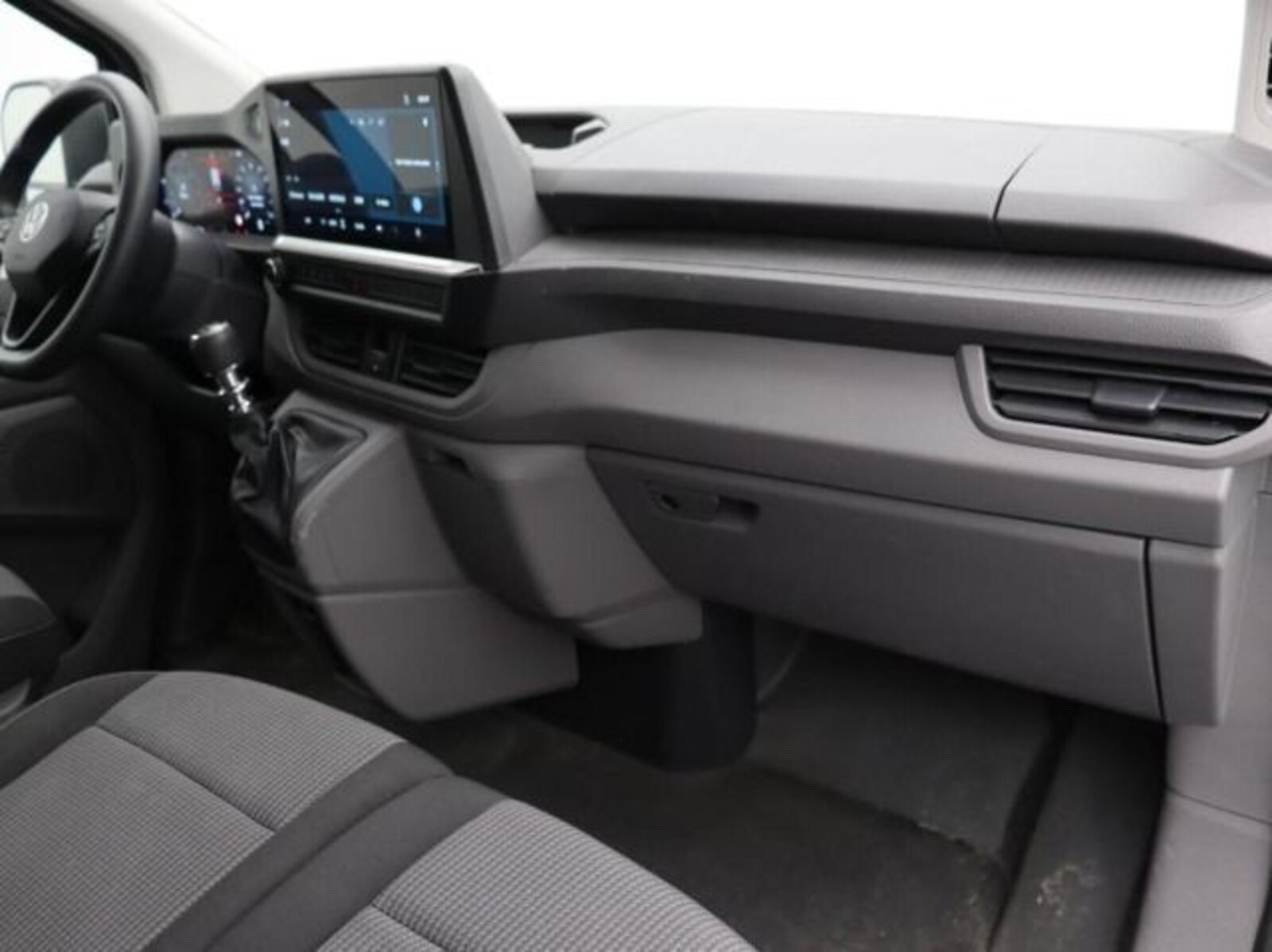 Volkswagen Transporter Kasten kurzer Radstand – Bild 3
