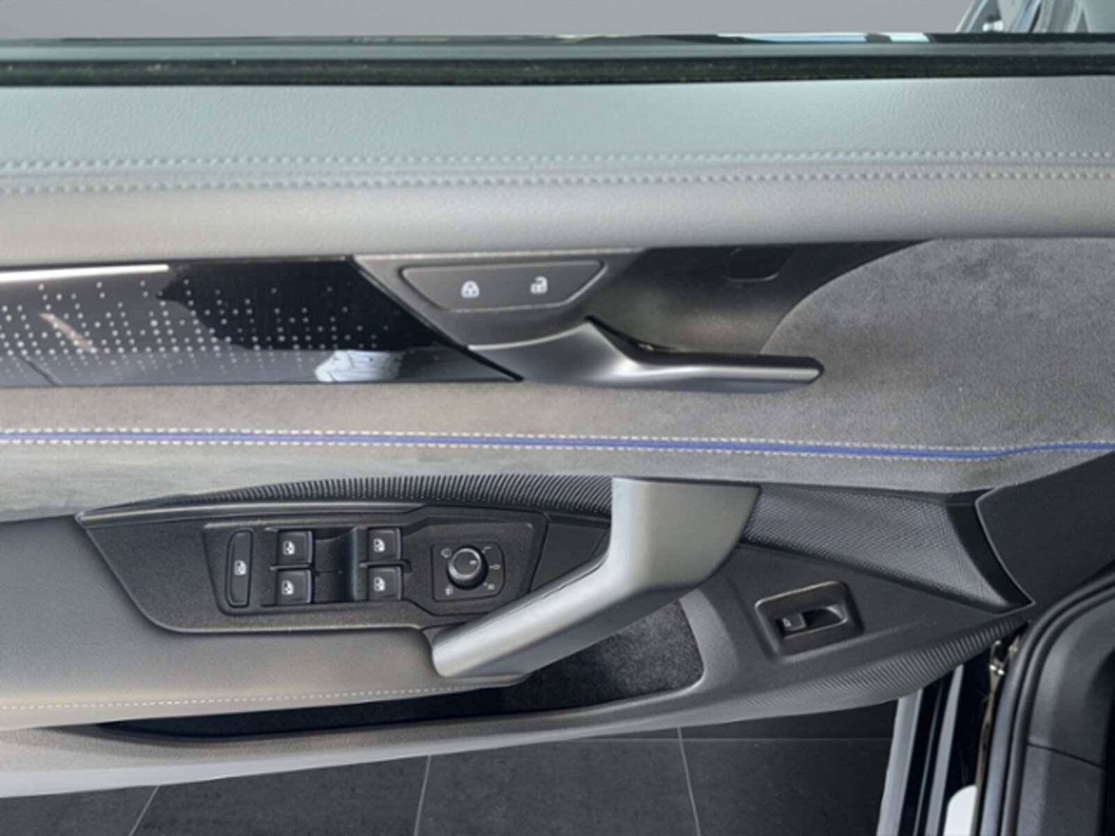 Volkswagen Tiguan – Bild 11