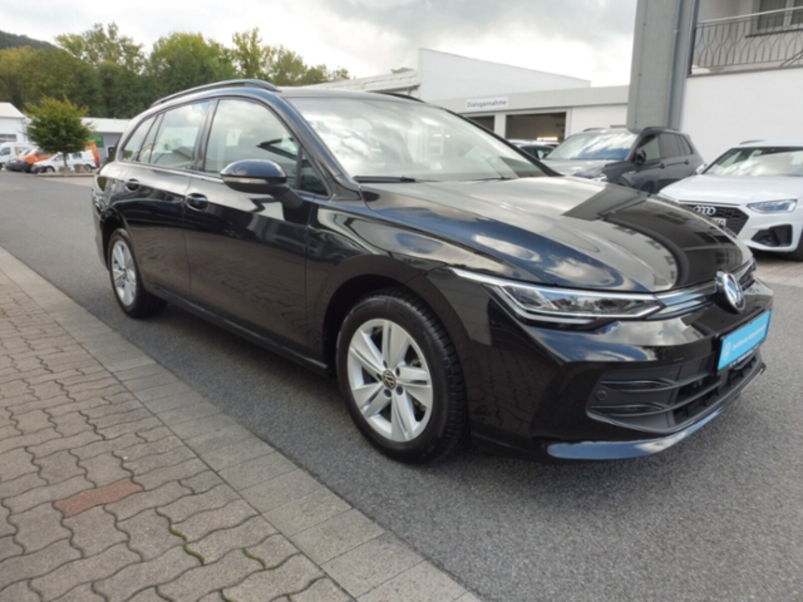Volkswagen Golf Variant – Bild 5