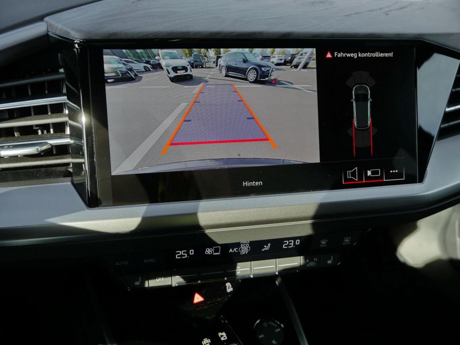 Audi Q4 e-tron – Bild 15