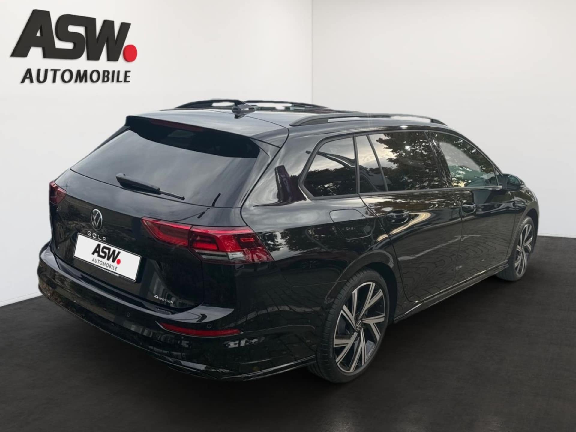 Volkswagen Golf Variant R-Line