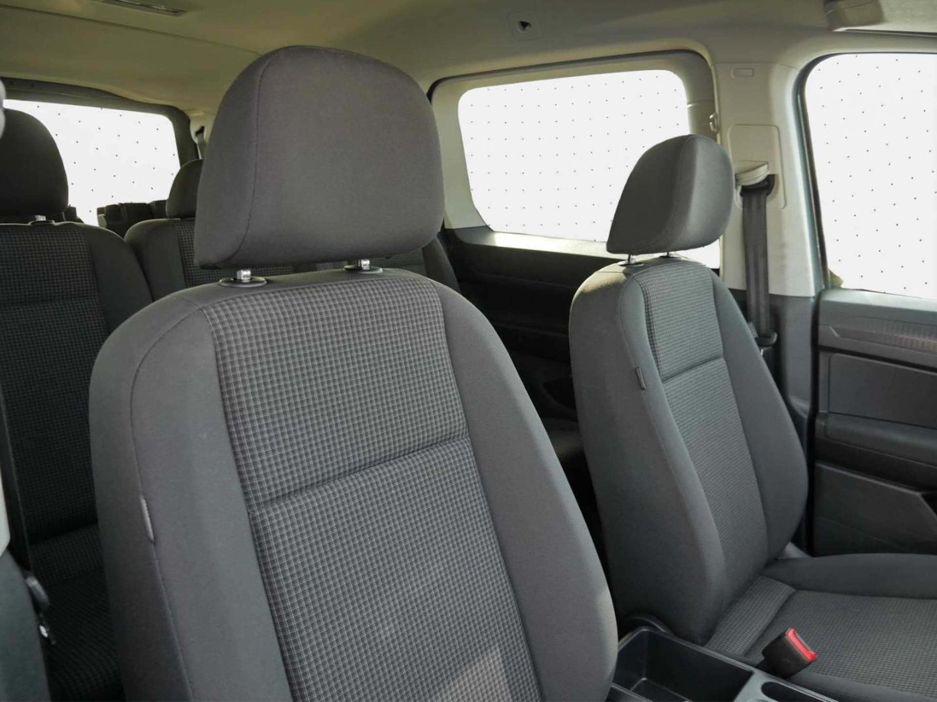 Volkswagen Caddy Maxi Basis-Modell