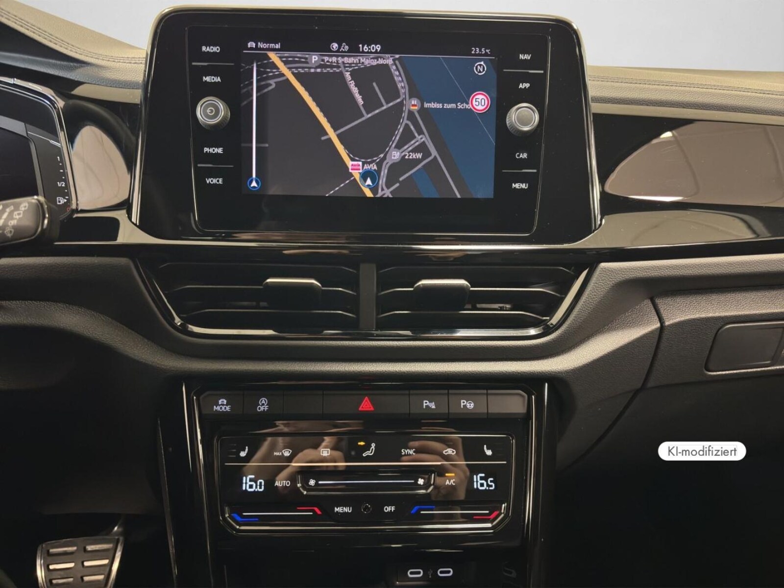 Volkswagen T-Roc – Bild 11