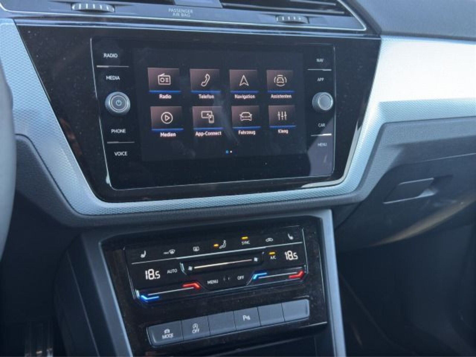 Volkswagen Touran – Bild 11