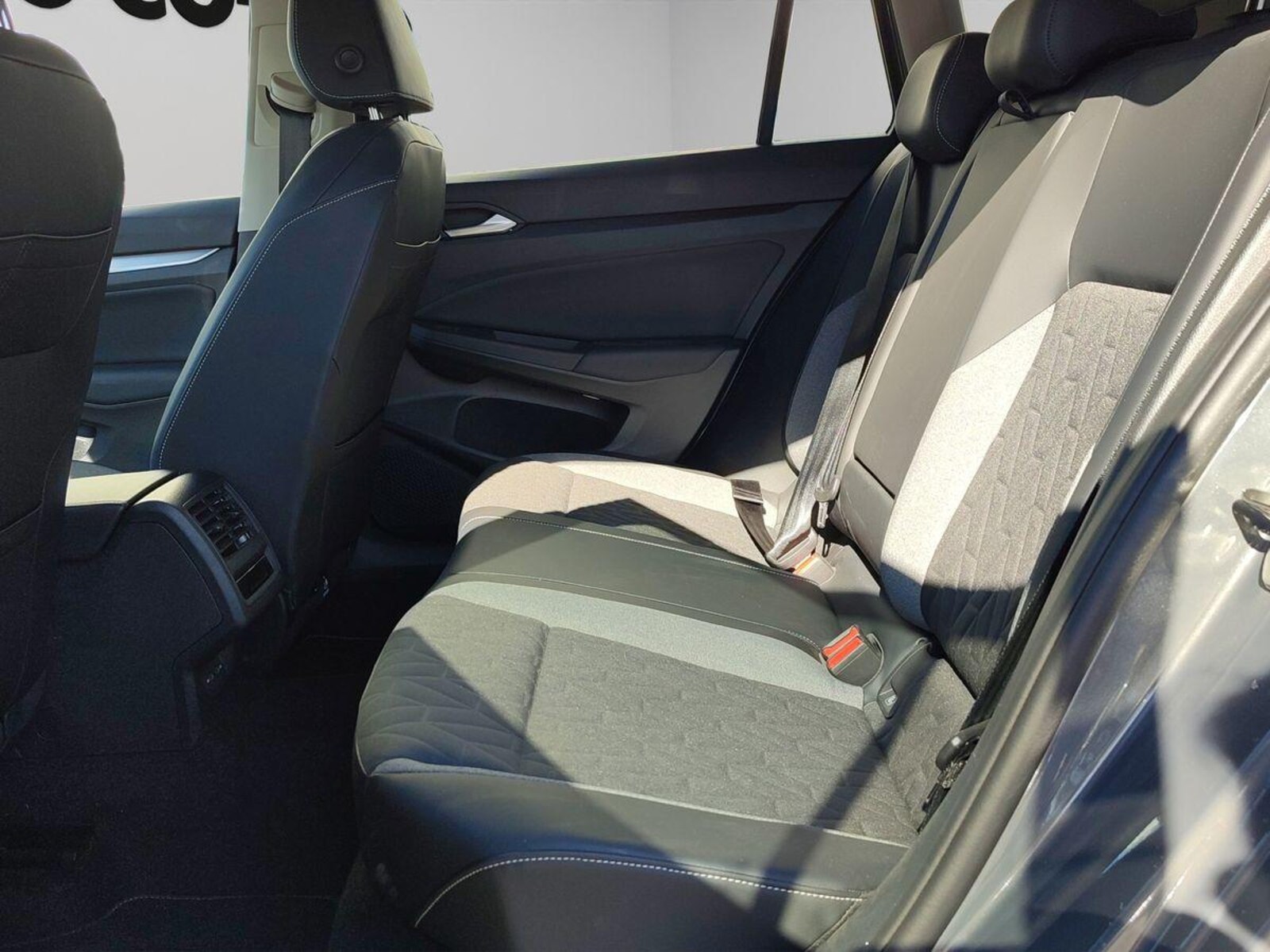 Volkswagen Golf Variant – Bild 13