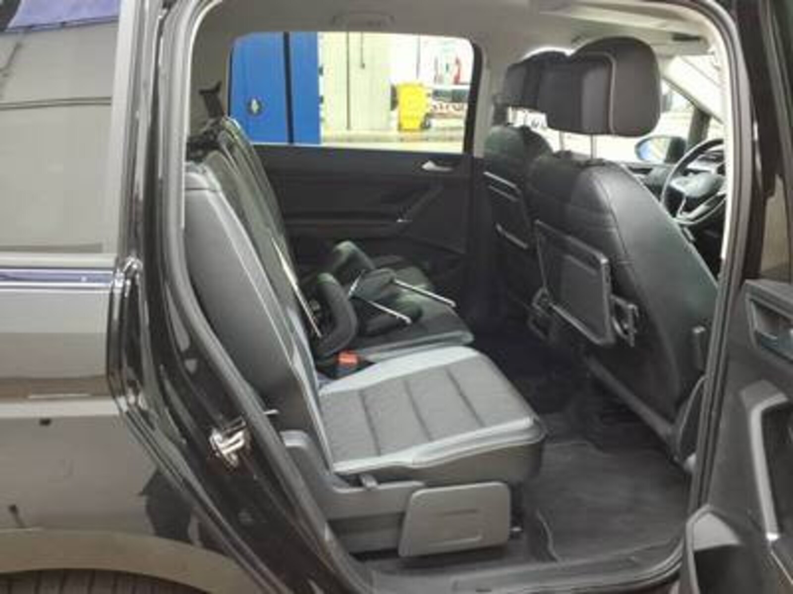 Volkswagen Touran – Bild 8