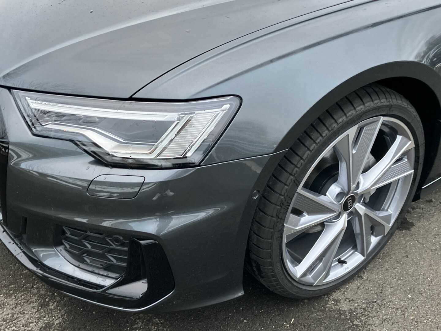 Image about Audi A6 Avant S line 40 TDI quattro S tronic
