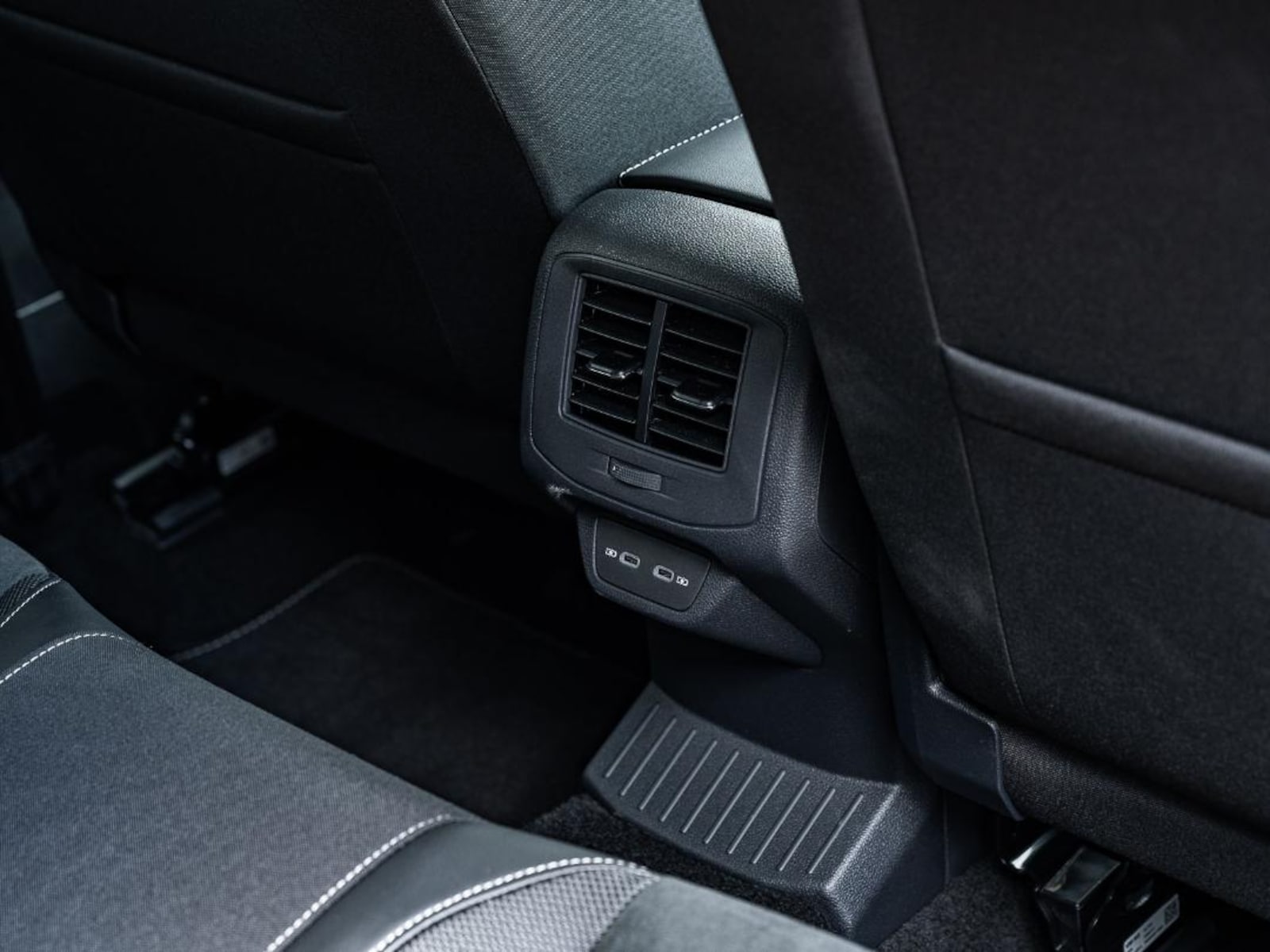Volkswagen T-Roc – Bild 19