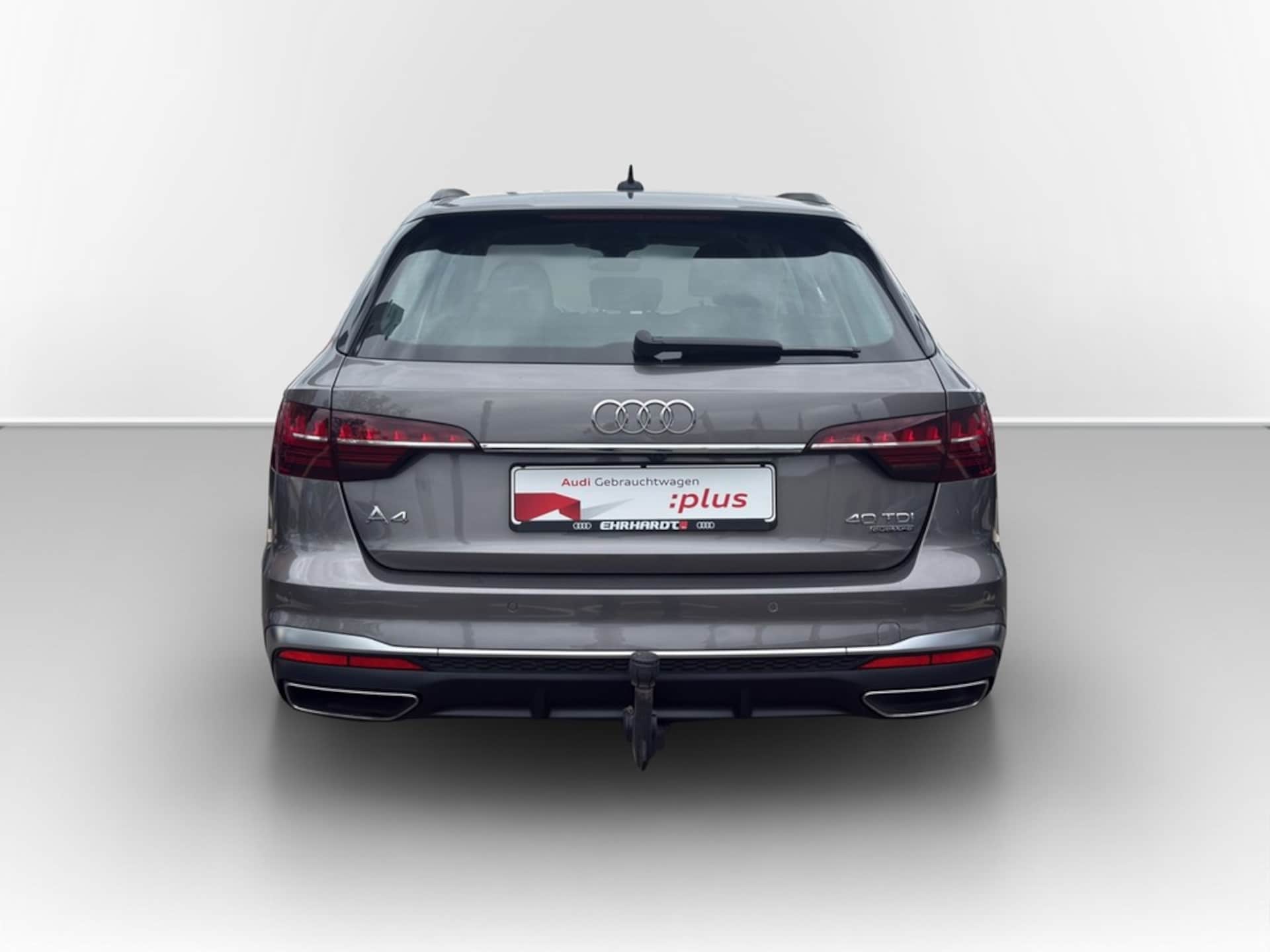 Audi A4 Avant S line