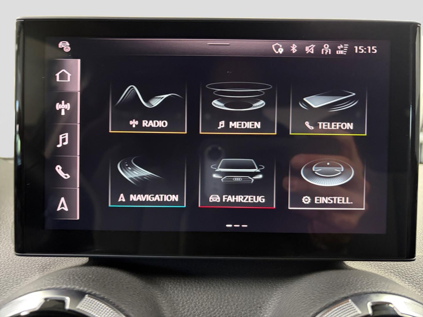 Bild über Audi Q2 advanced 30 TDI Schaltgetriebe - für weitere Informationen kontaktieren Sie den Audi Partner