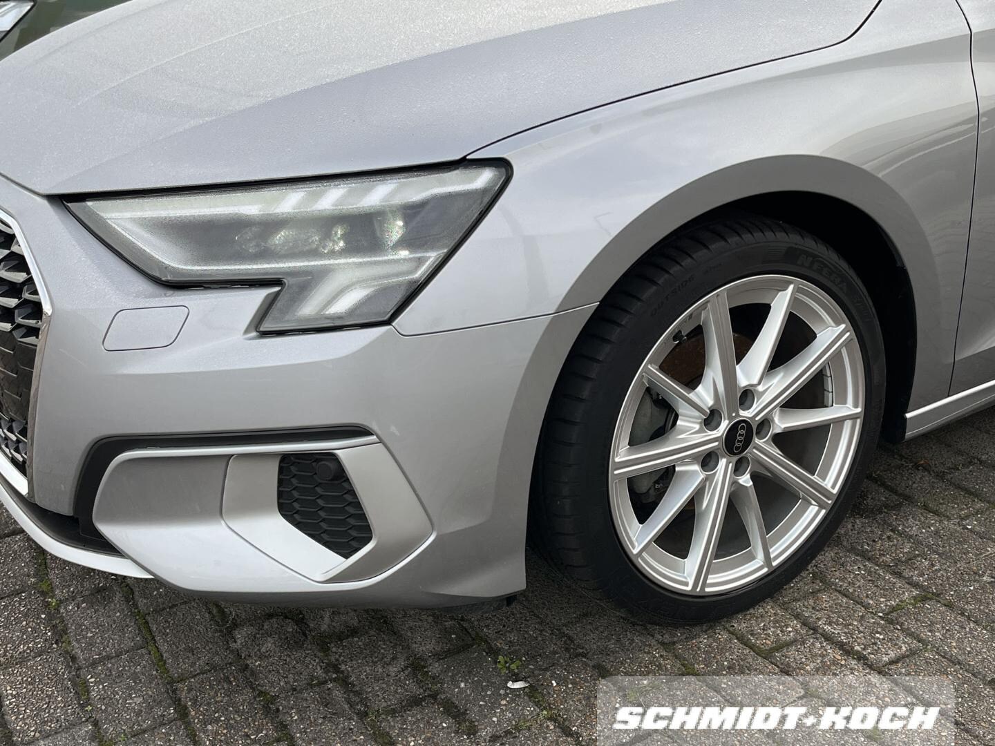 Bild über Audi A3 Sportback advanced 30 TFSI S tronic - für weitere Informationen kontaktieren Sie den Audi Partner