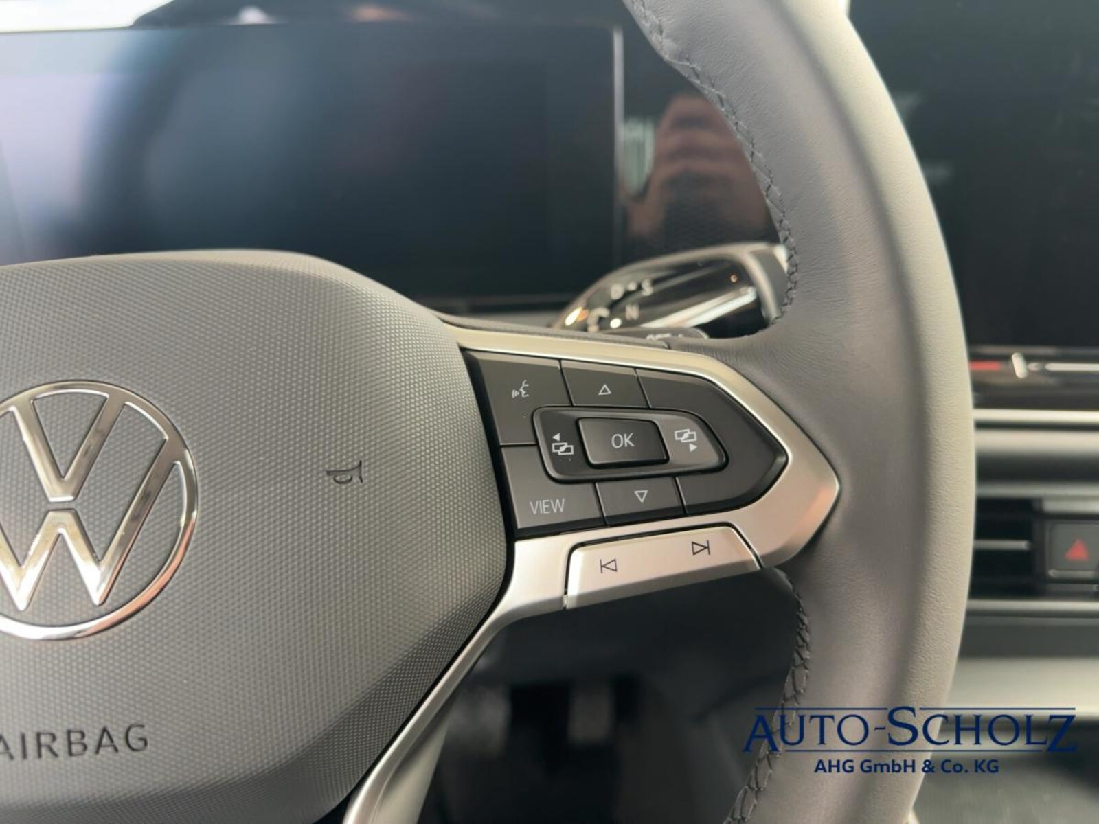 Volkswagen Tiguan – Bild 11