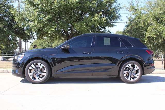 Used 2022 Audi e-tron Premium with VIN WA1AAAGE4NB011145 for sale in Houston, TX