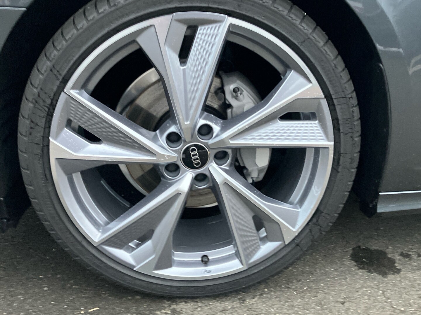 Image about Audi A6 Avant S line 40 TDI quattro S tronic