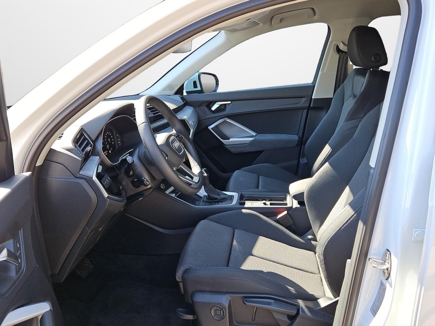 Bild über Audi Q3 TFSI 110 kW S tronic - für weitere Informationen kontaktieren Sie den Audi Partner