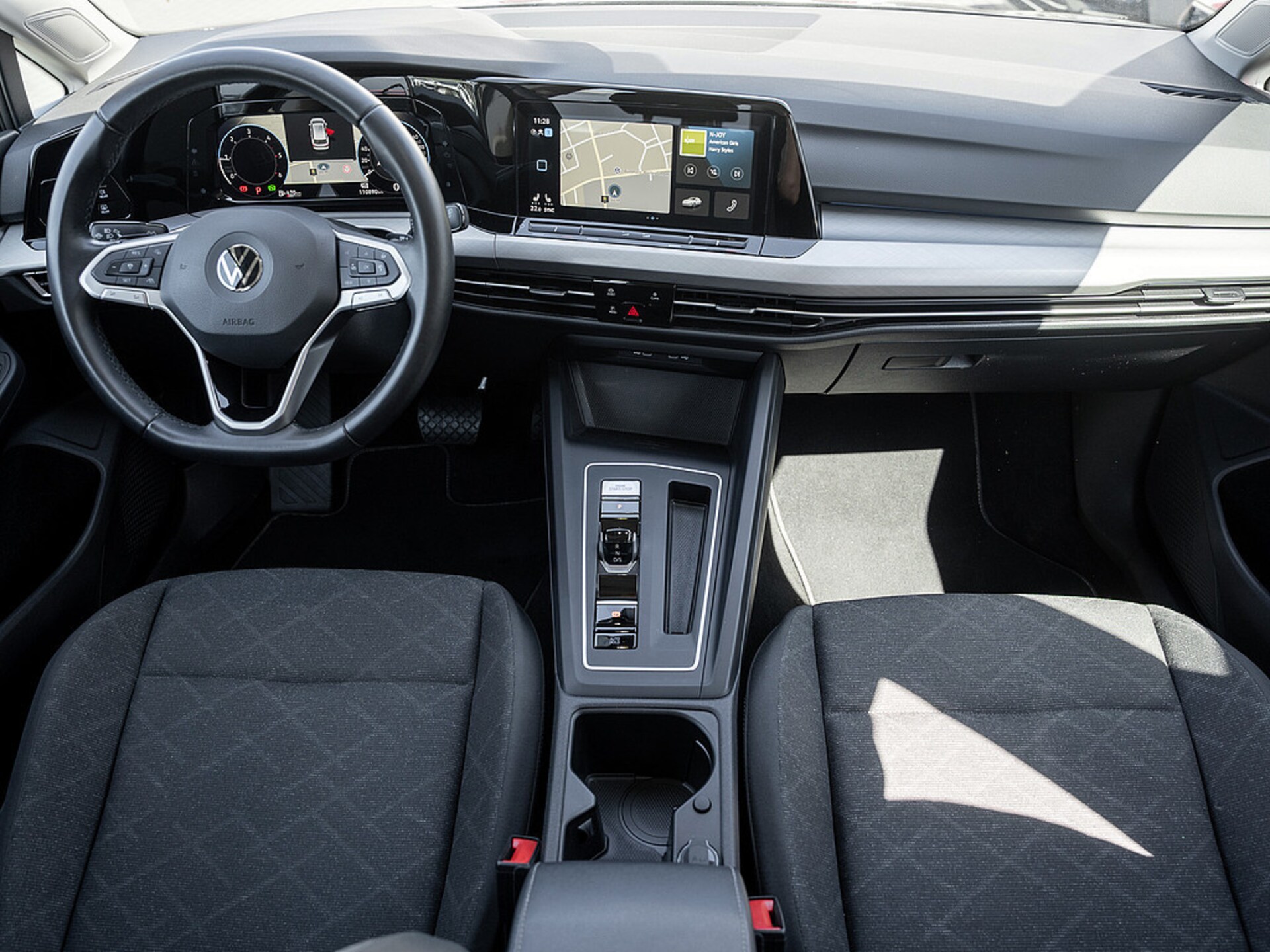 Volkswagen Golf Variant Life