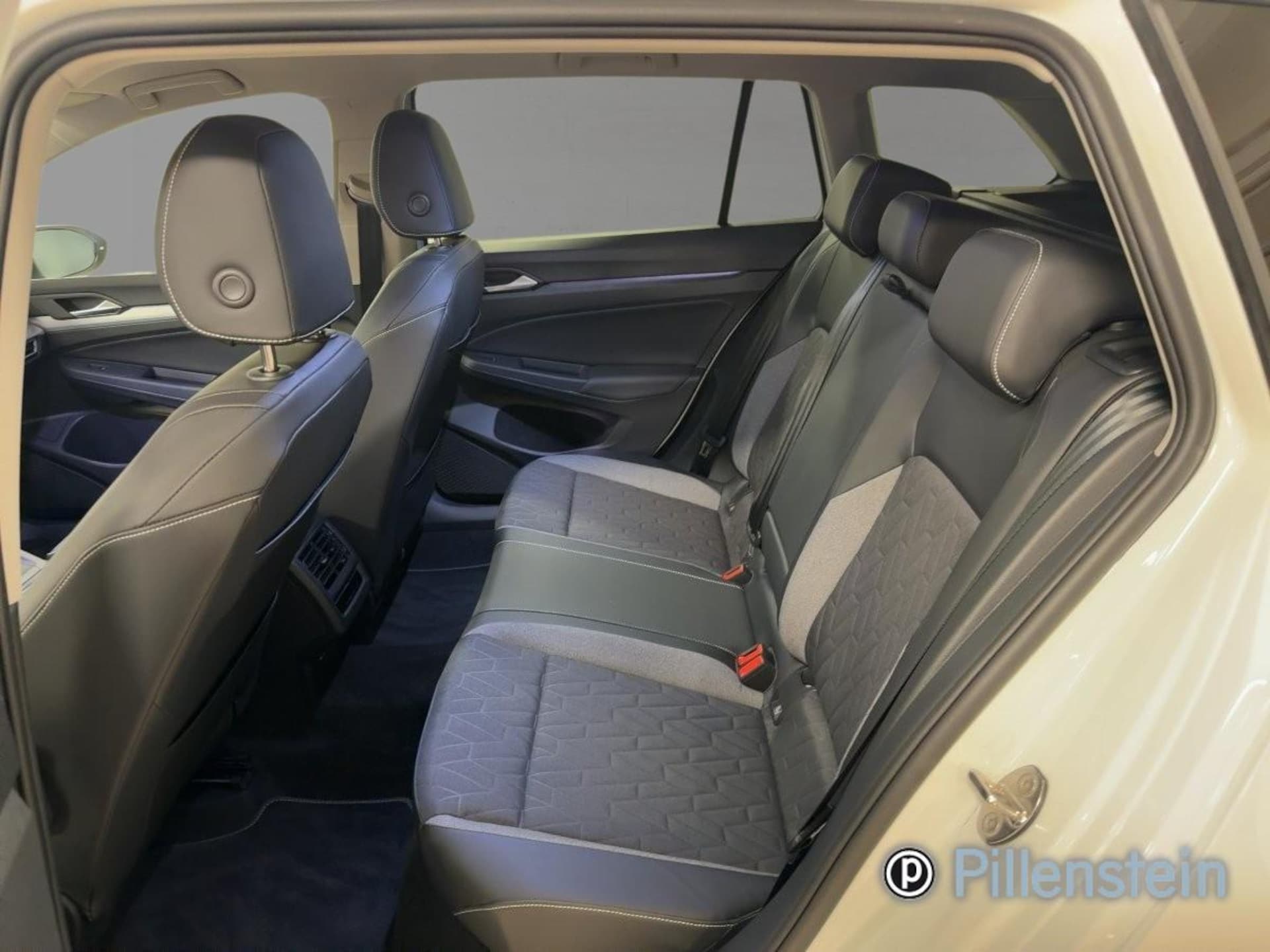 Volkswagen Golf Variant Goal