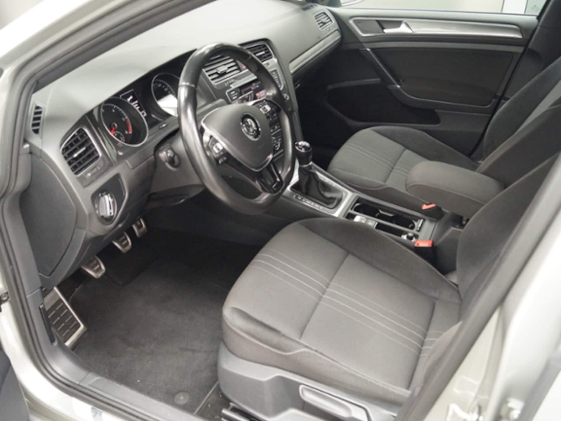 Volkswagen Golf Variant Alltrack