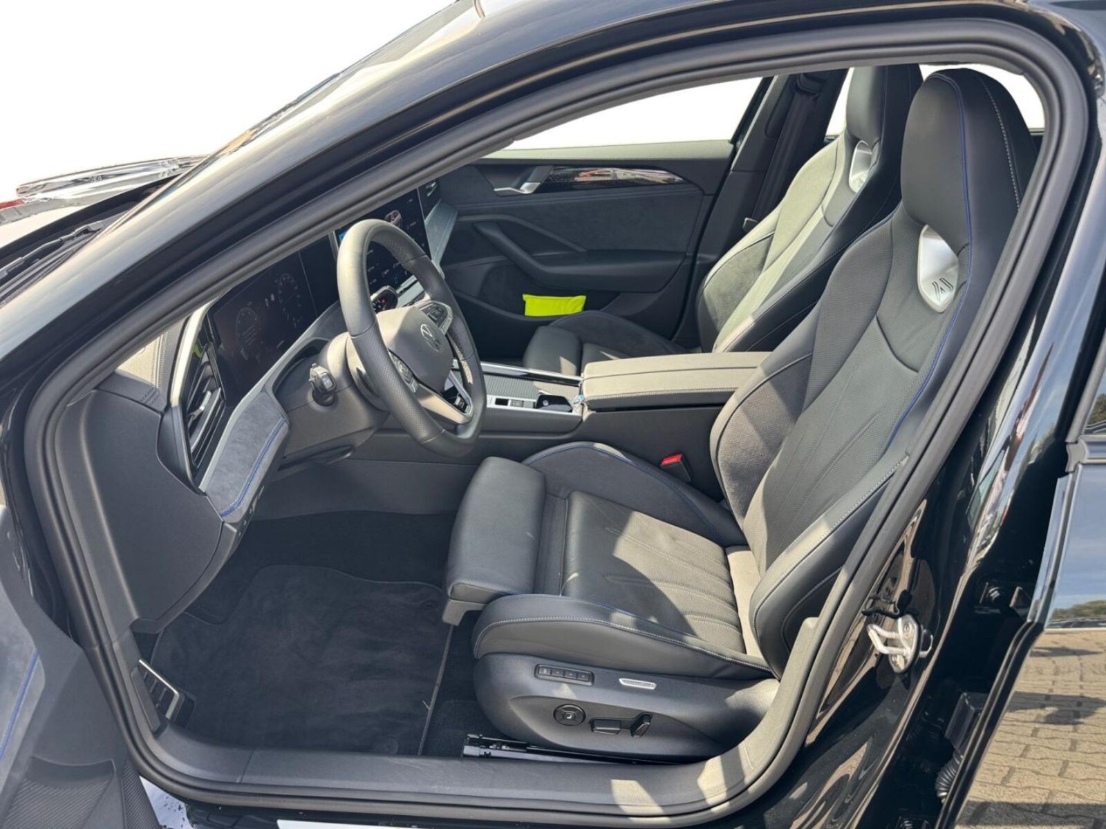 Volkswagen Passat – Bild 4