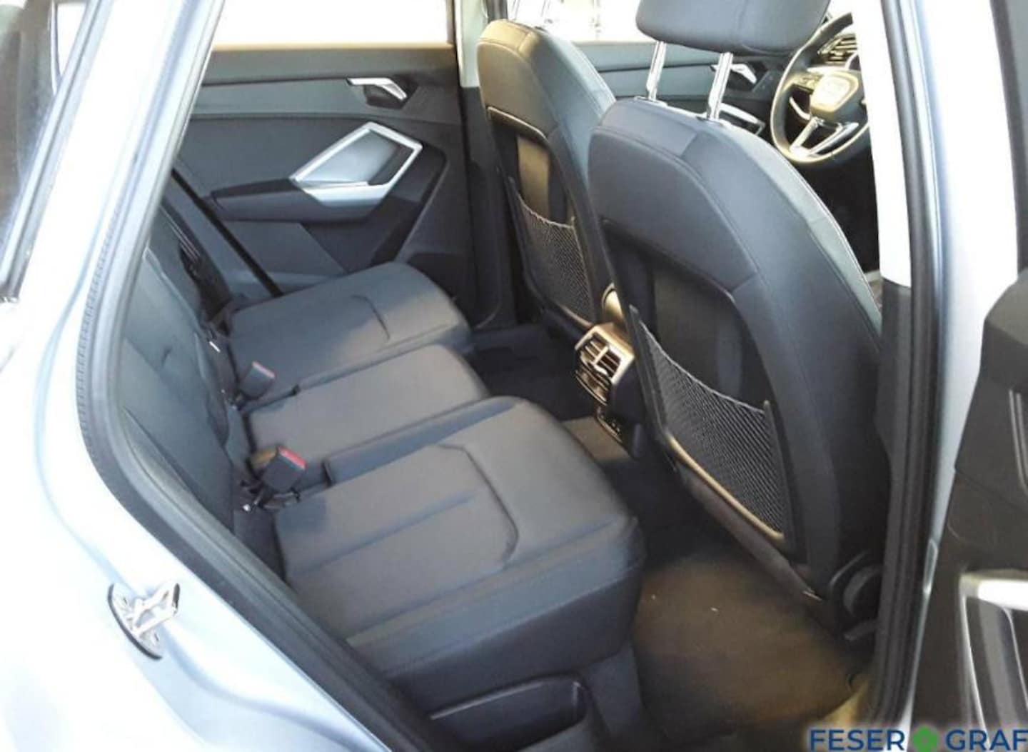 Bild über Audi Q3 40 TDI quattro S tronic - für weitere Informationen kontaktieren Sie den Audi Partner