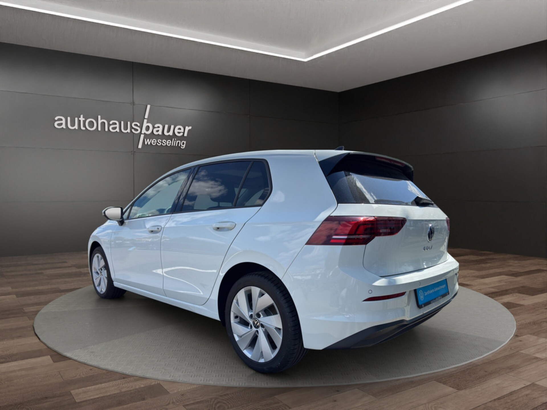 Volkswagen Golf Life