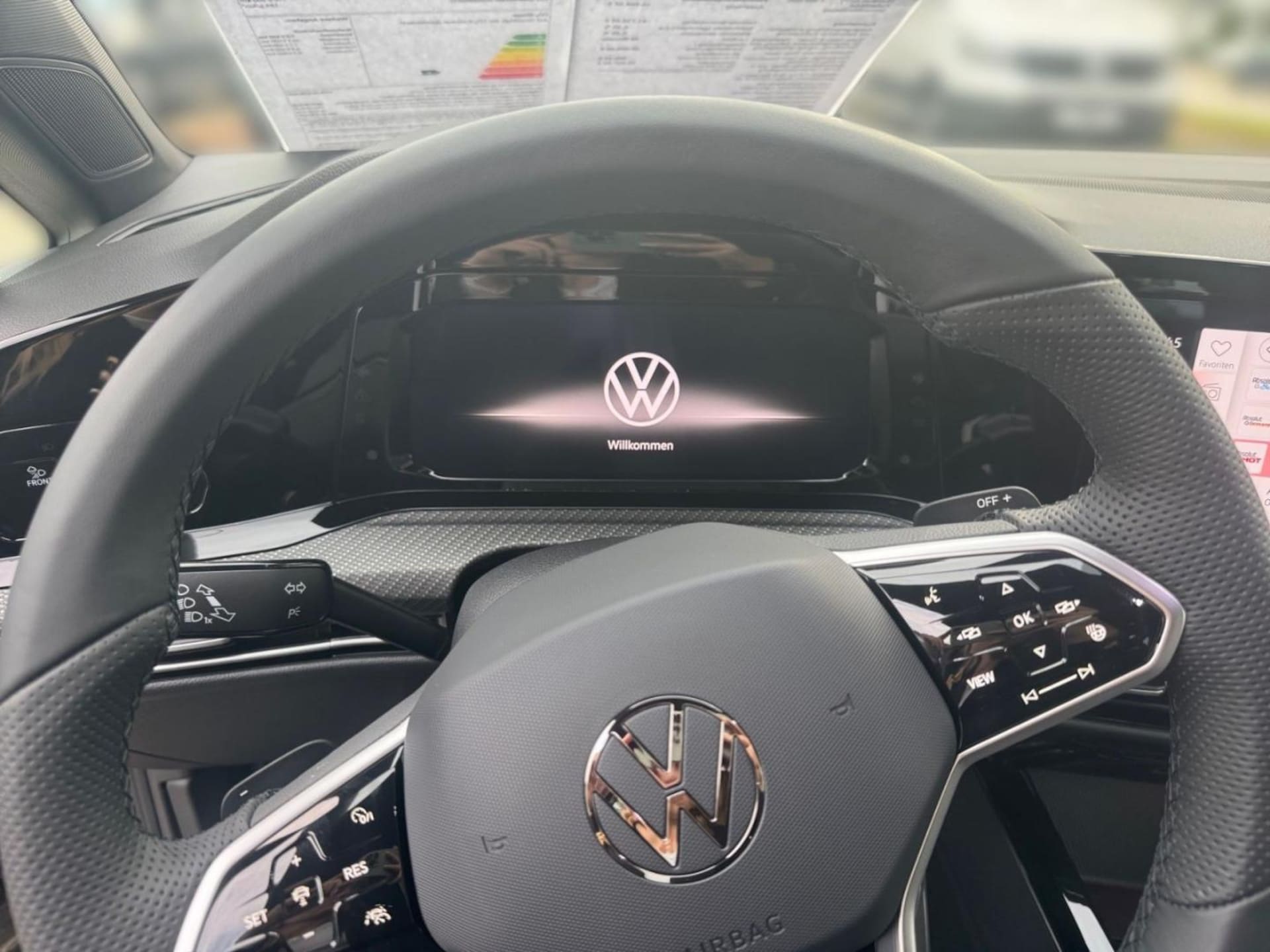 Volkswagen Golf Variant R-Line