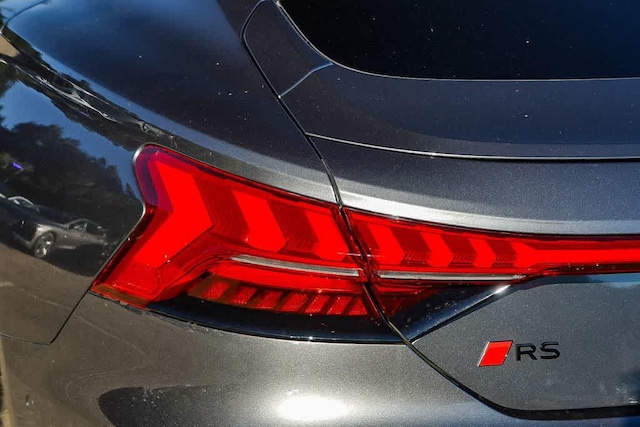 2026 Audi RS e-tron GT Performance Base - Photo 7