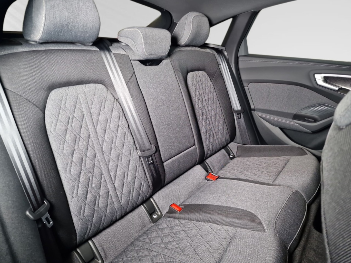 Bild über Audi A5 Limousine TDI 150 kW S tronic - für weitere Informationen kontaktieren Sie den Audi Partner