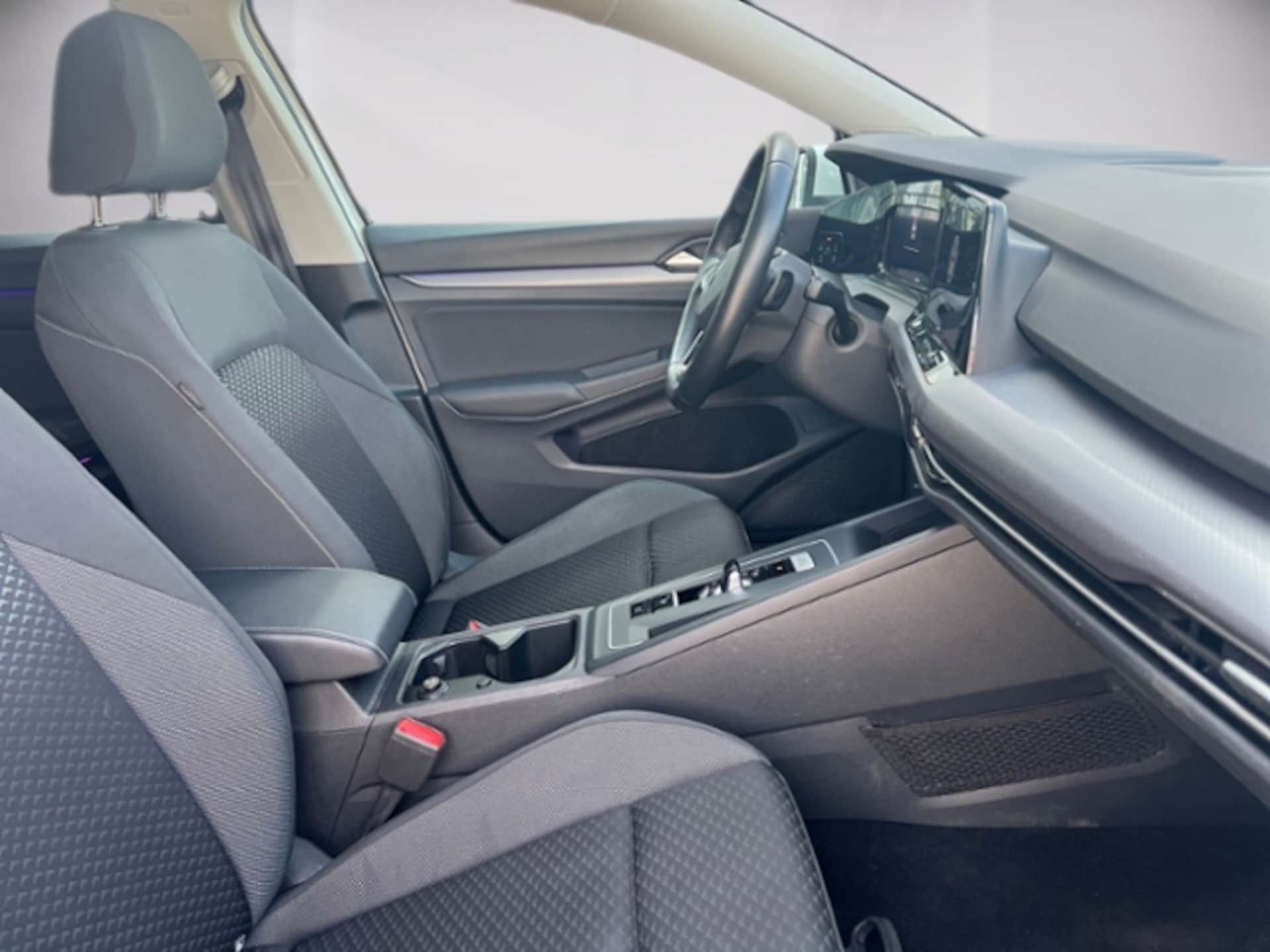 Volkswagen Golf Active