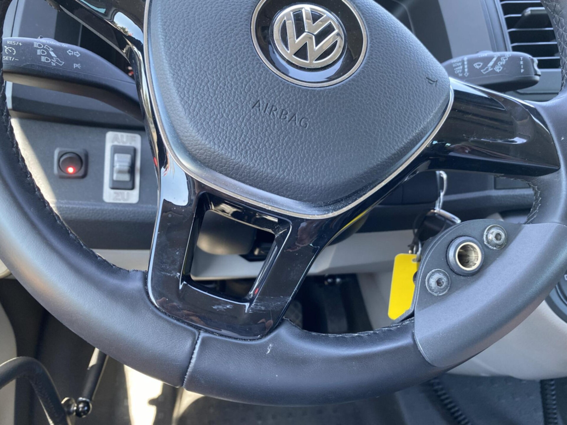 Volkswagen T6 Transporter Kombi kurzer Radstand