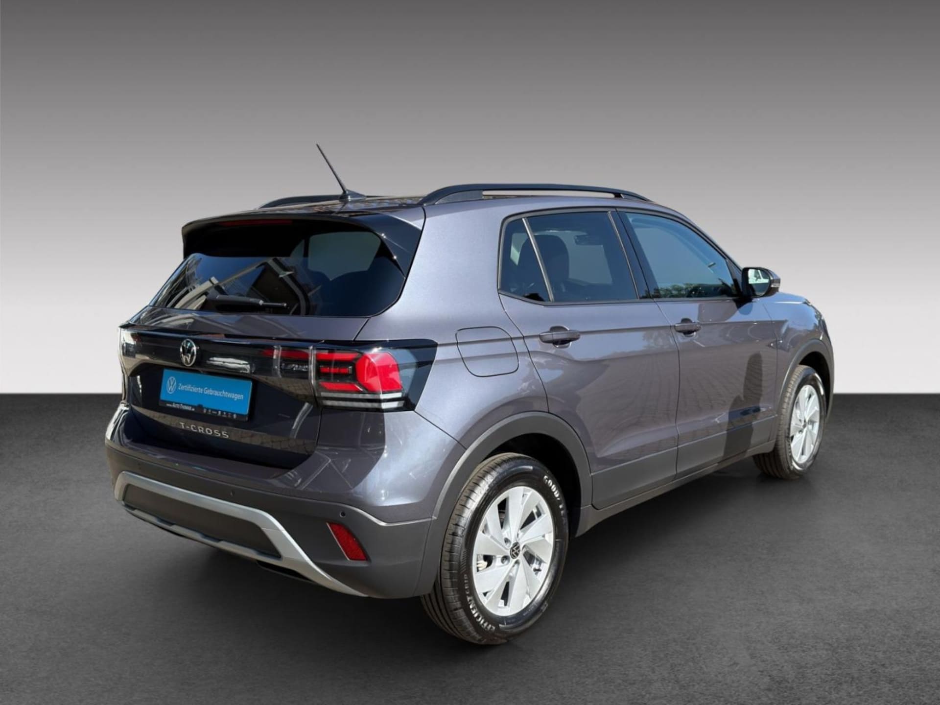 Volkswagen T-Cross Life