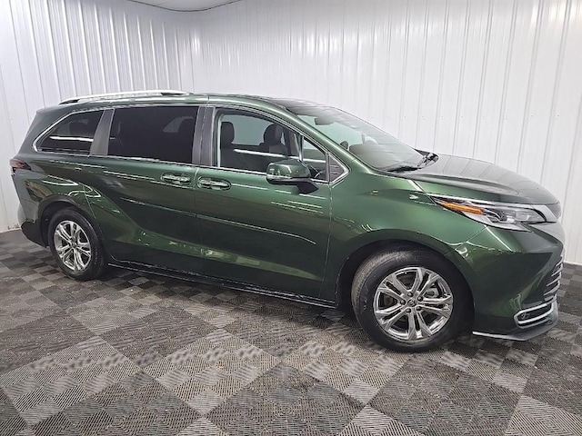2023 Toyota Sienna