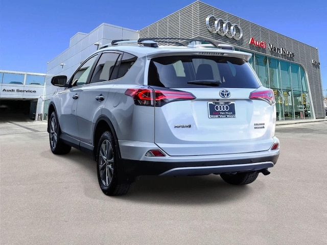 Photo of 2018 Toyota RAV4 Hybrid