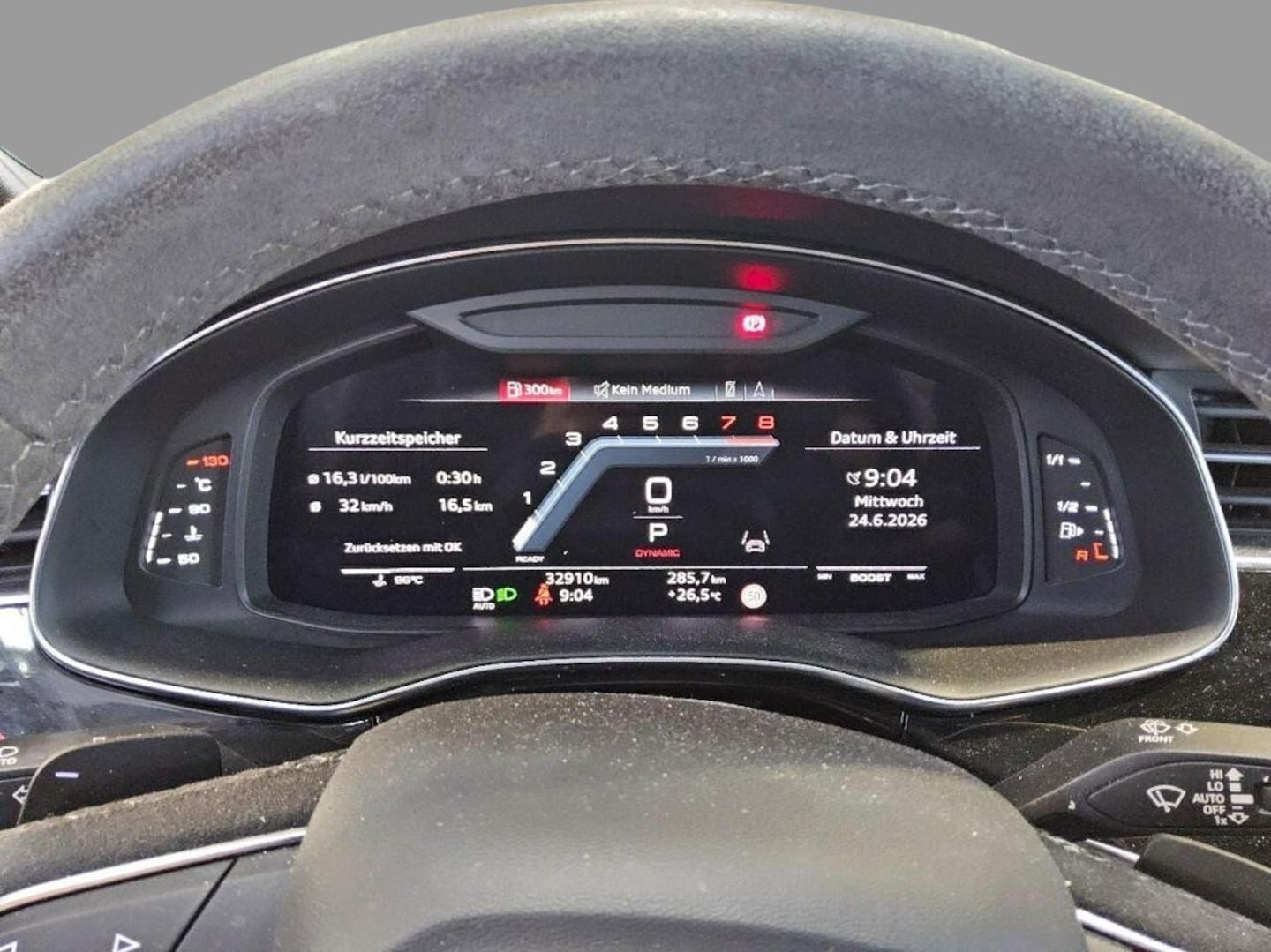 Bild über Audi SQ7 competition plus TFSI quattro tiptronic - für weitere Informationen kontaktieren Sie den Audi Partner