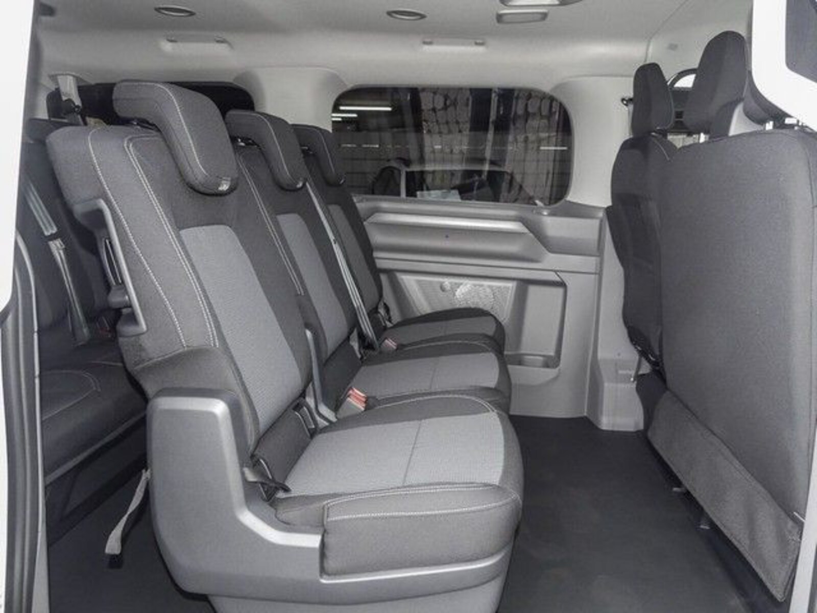 Volkswagen Caravelle – Bild 23