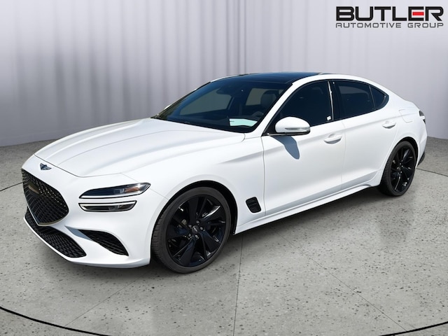 2023 Genesis G70