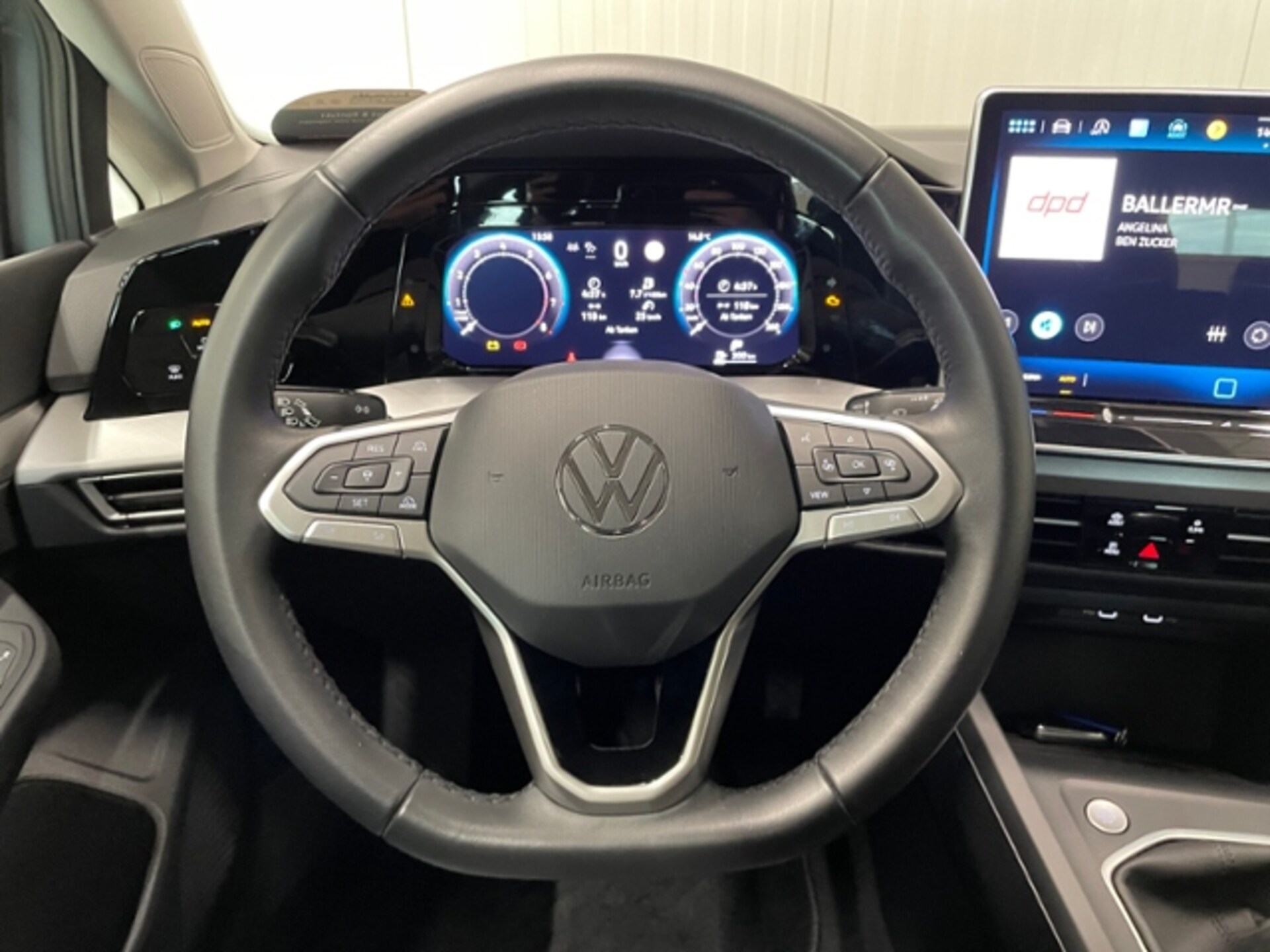 Volkswagen Golf Life