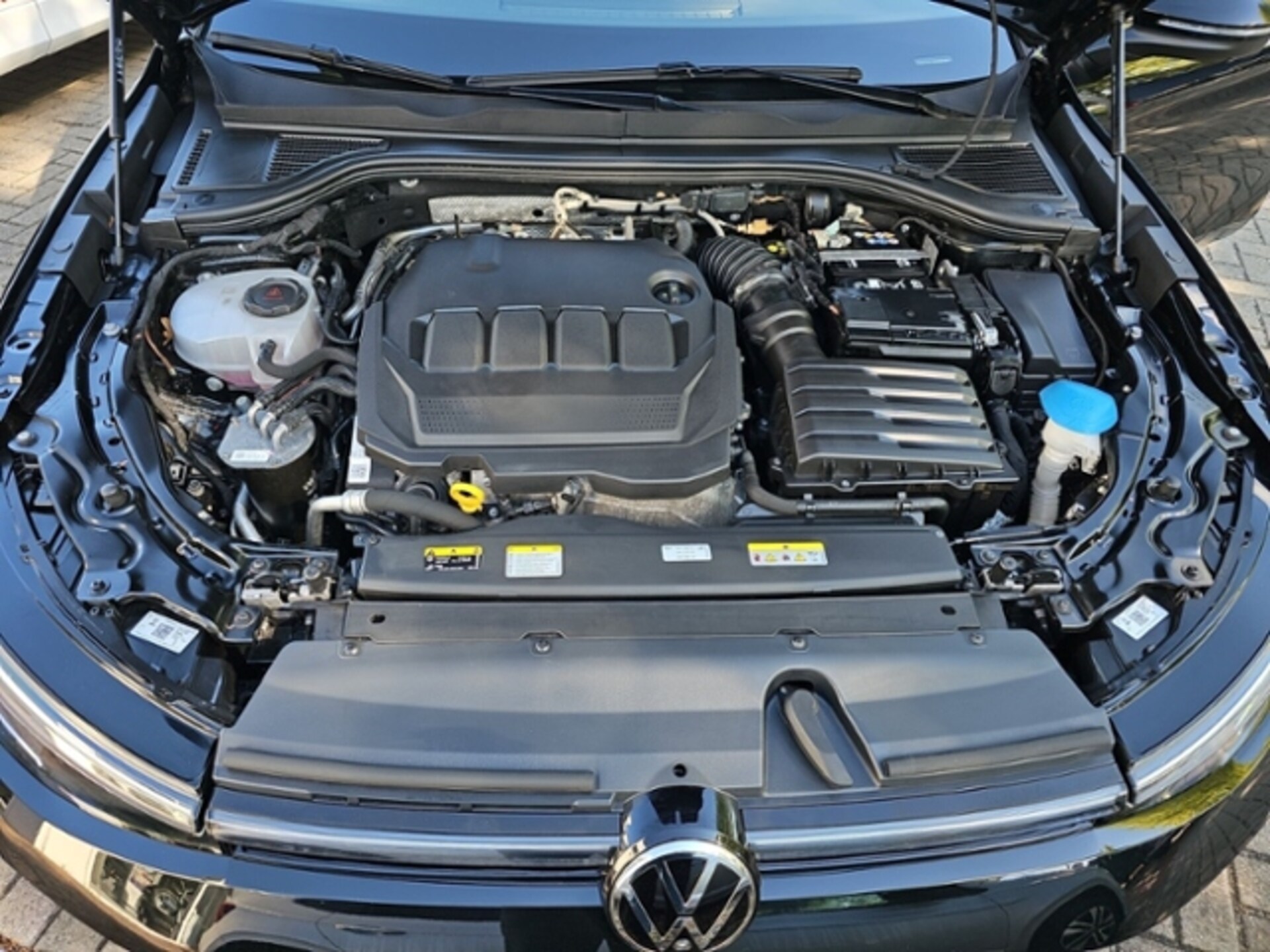 Volkswagen Passat Elegance