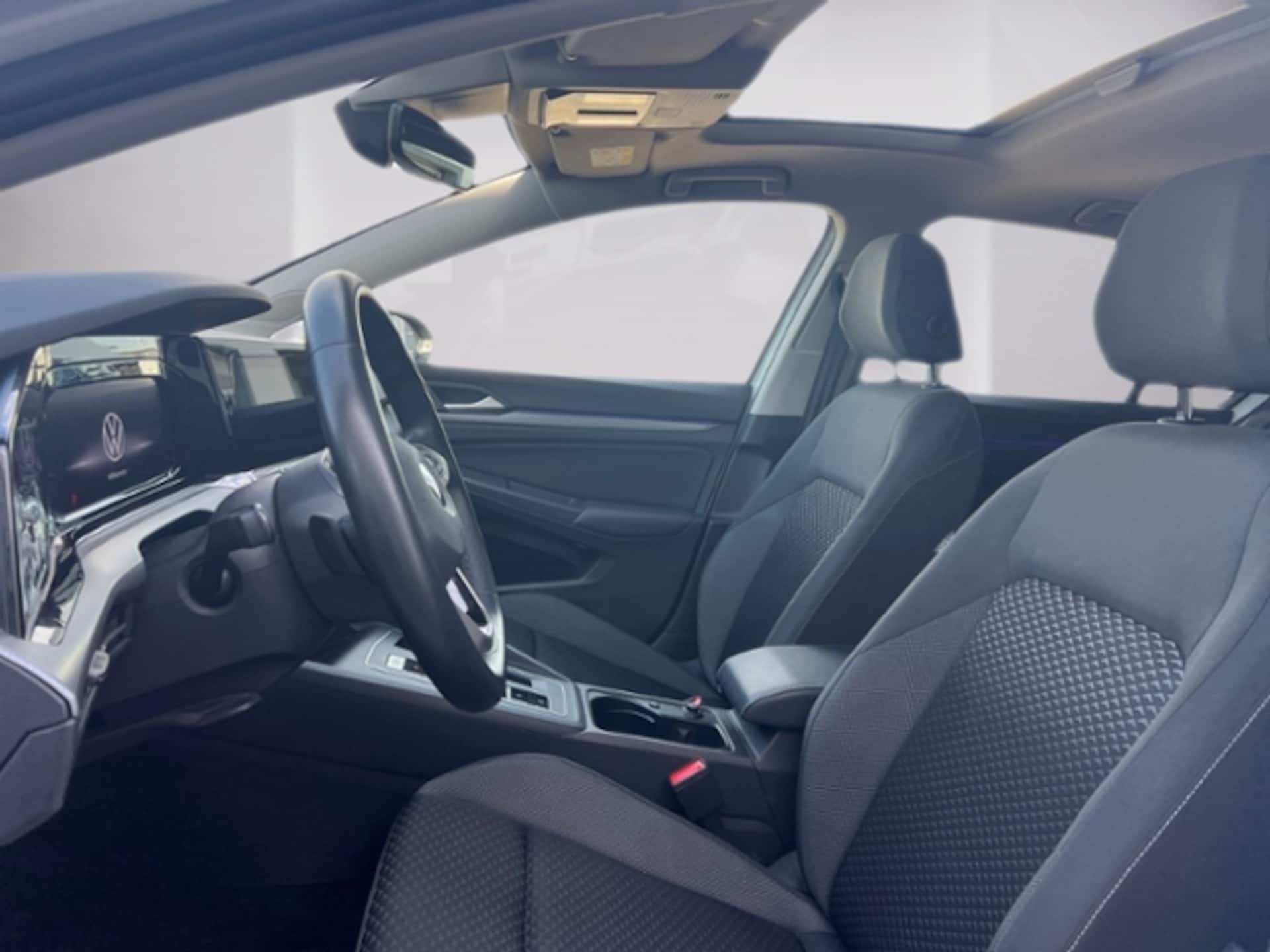 Volkswagen Golf Active
