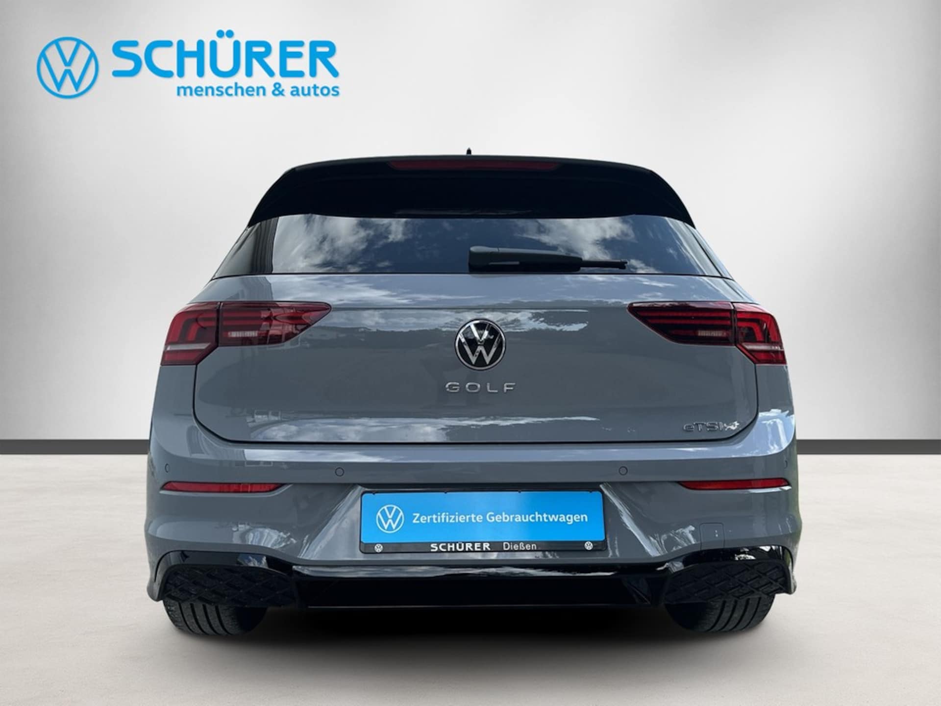 Volkswagen Golf R-Line