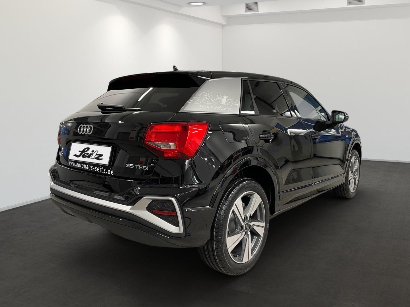 Bild über Audi Q2 S line 35 TFSI S tronic - für weitere Informationen kontaktieren Sie den Audi Partner