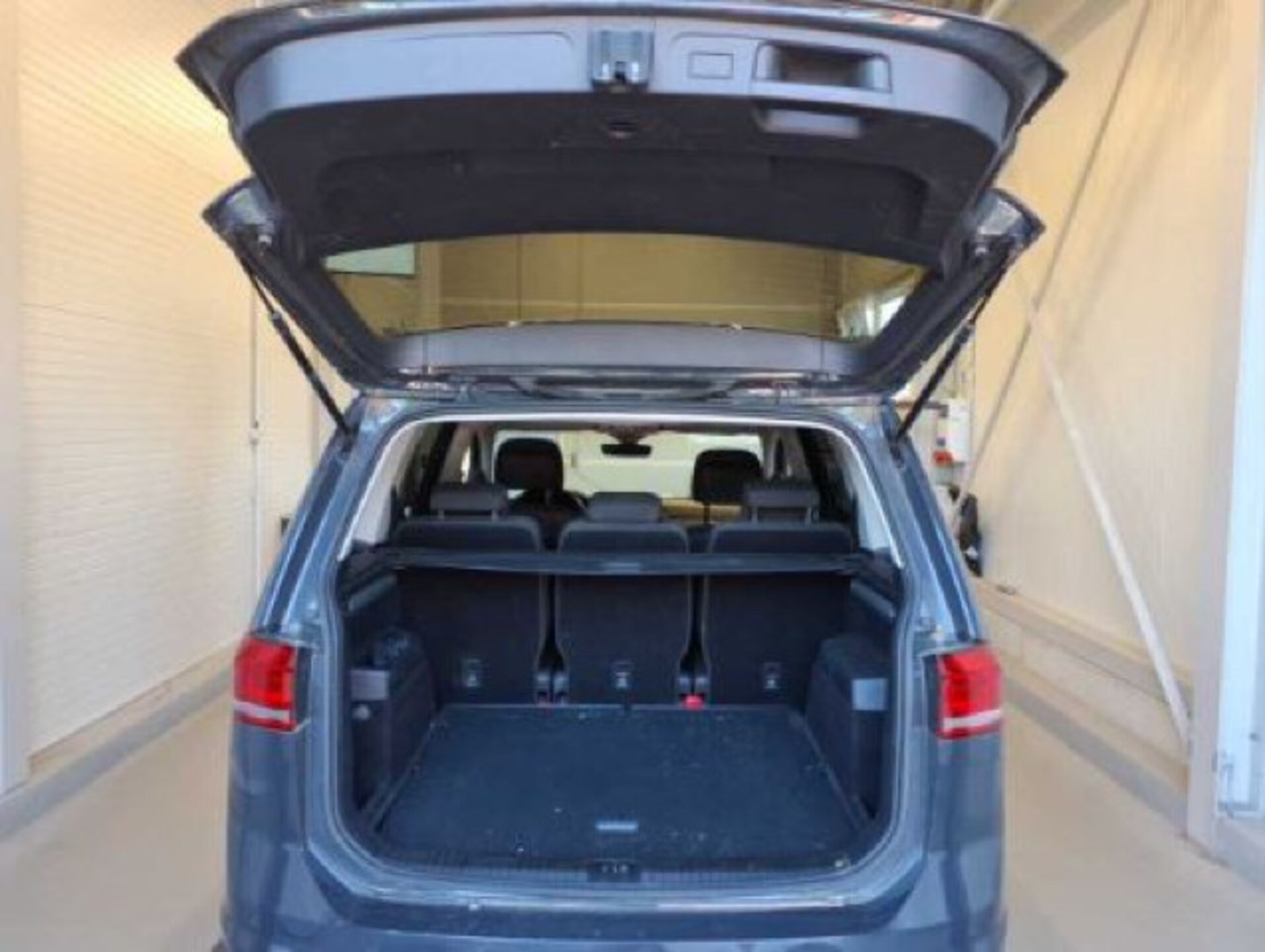 Volkswagen Touran Active