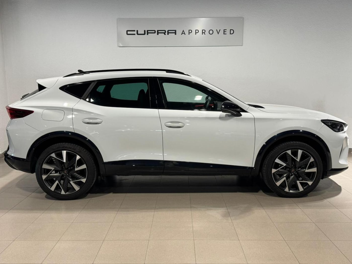 CUPRA Formentor 1.5 eTSI DSG 110 kW (150 CV) — photo 4