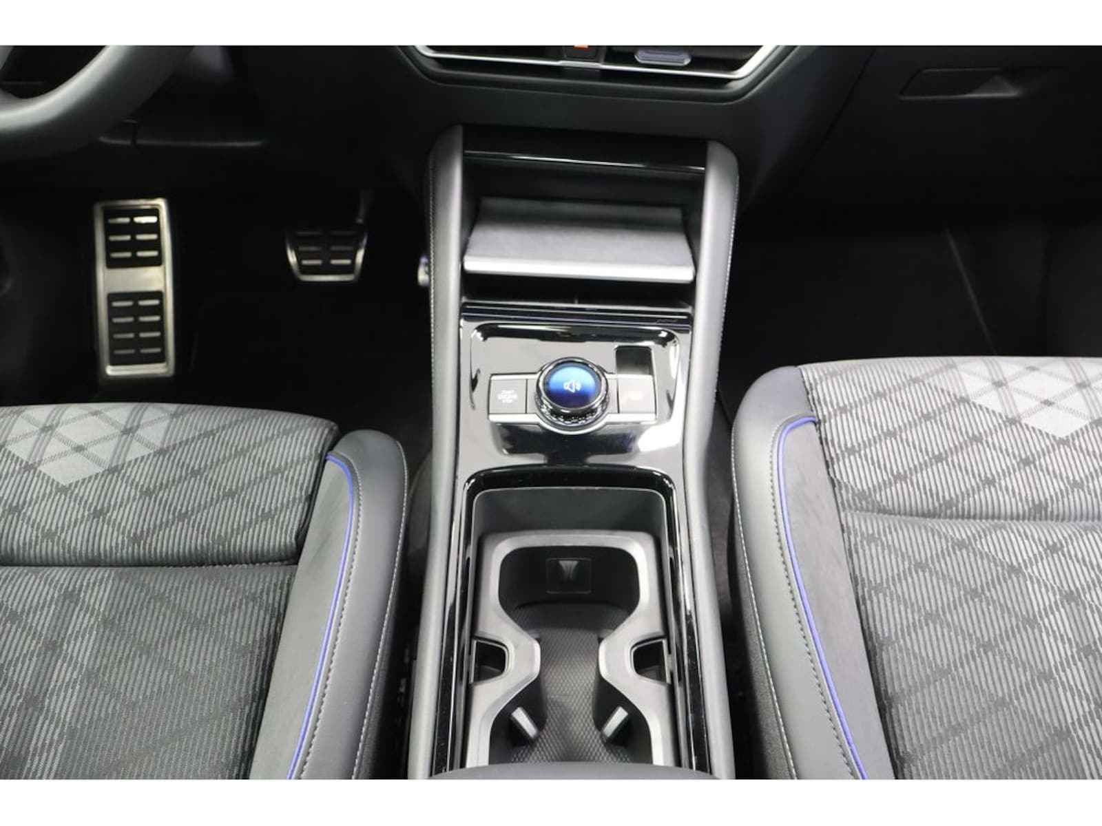 Volkswagen Tiguan – Bild 13