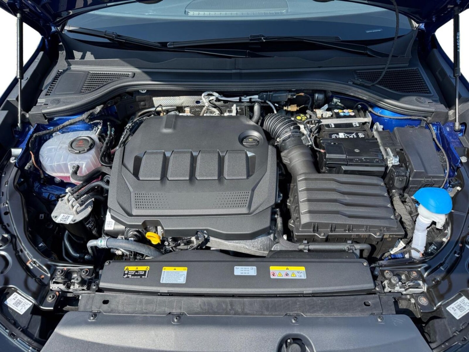 Volkswagen Passat – Bild 12