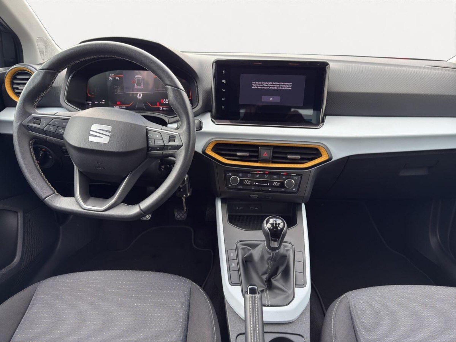 SEAT Arona – Bild 13