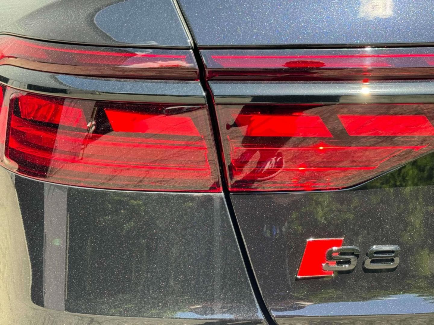 2024 Audi S8 Base - Photo 8