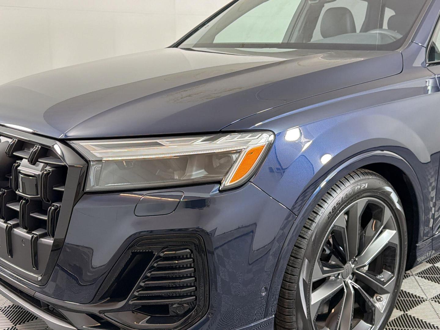 2026 Audi Q7 Premium Plus - Photo 8