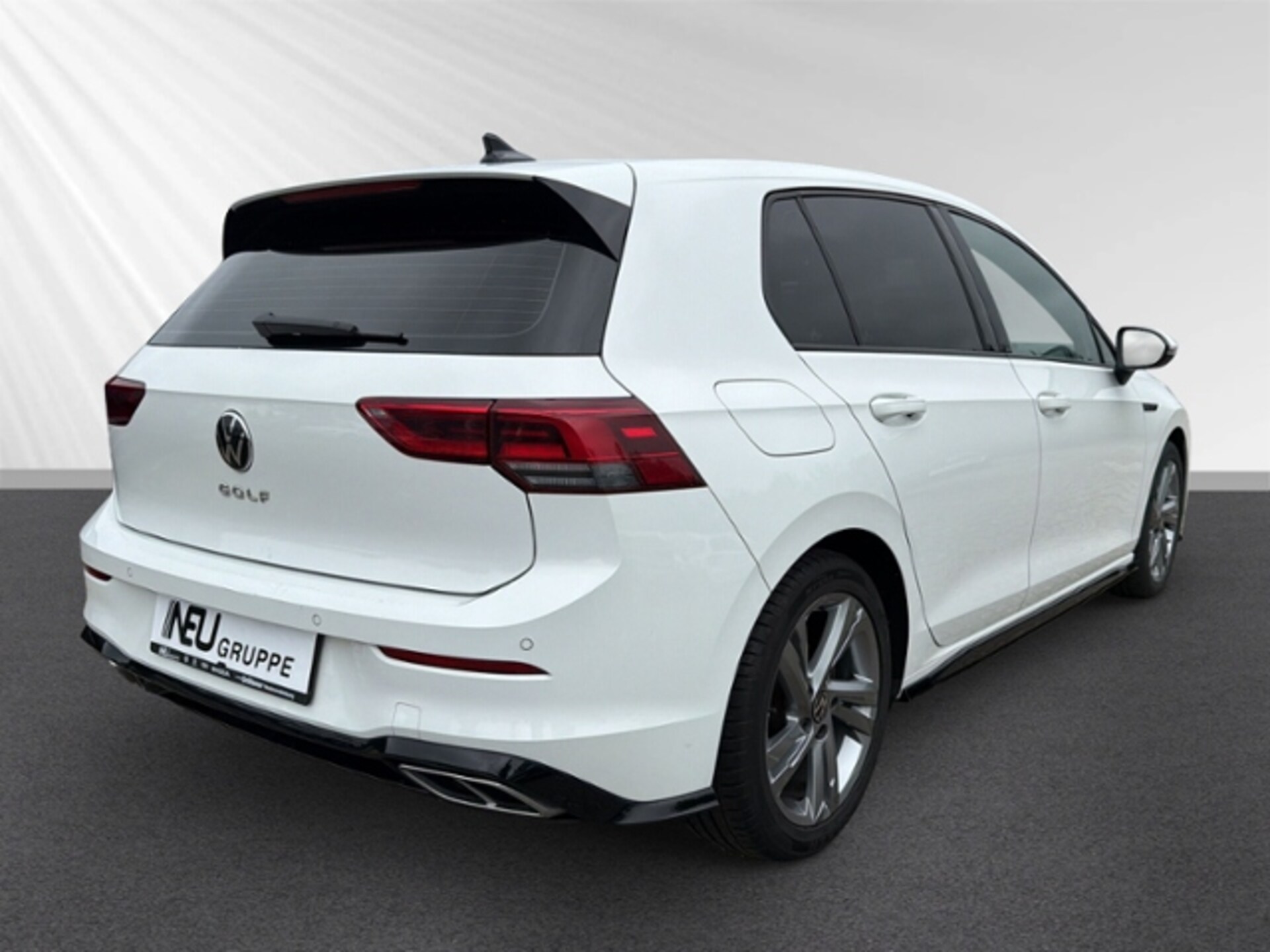 Volkswagen Golf R-Line