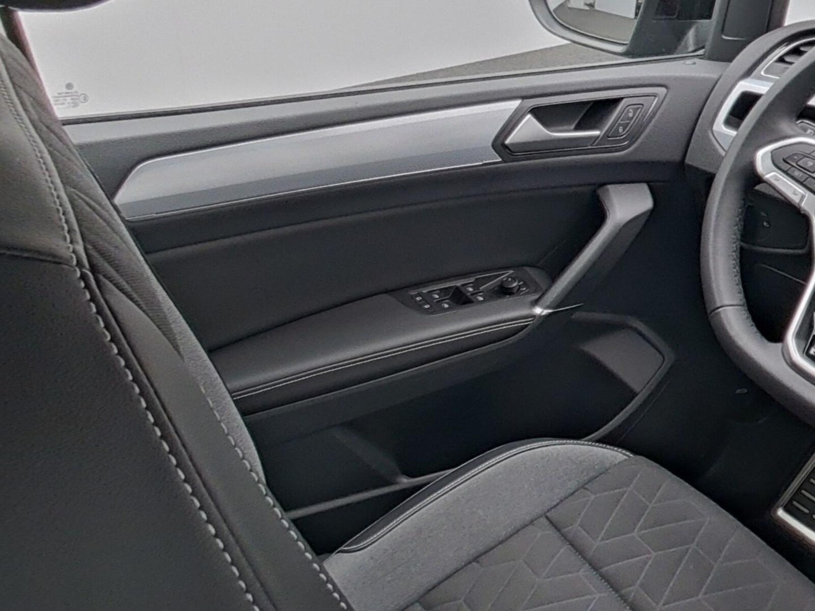 Volkswagen Touran – Bild 14